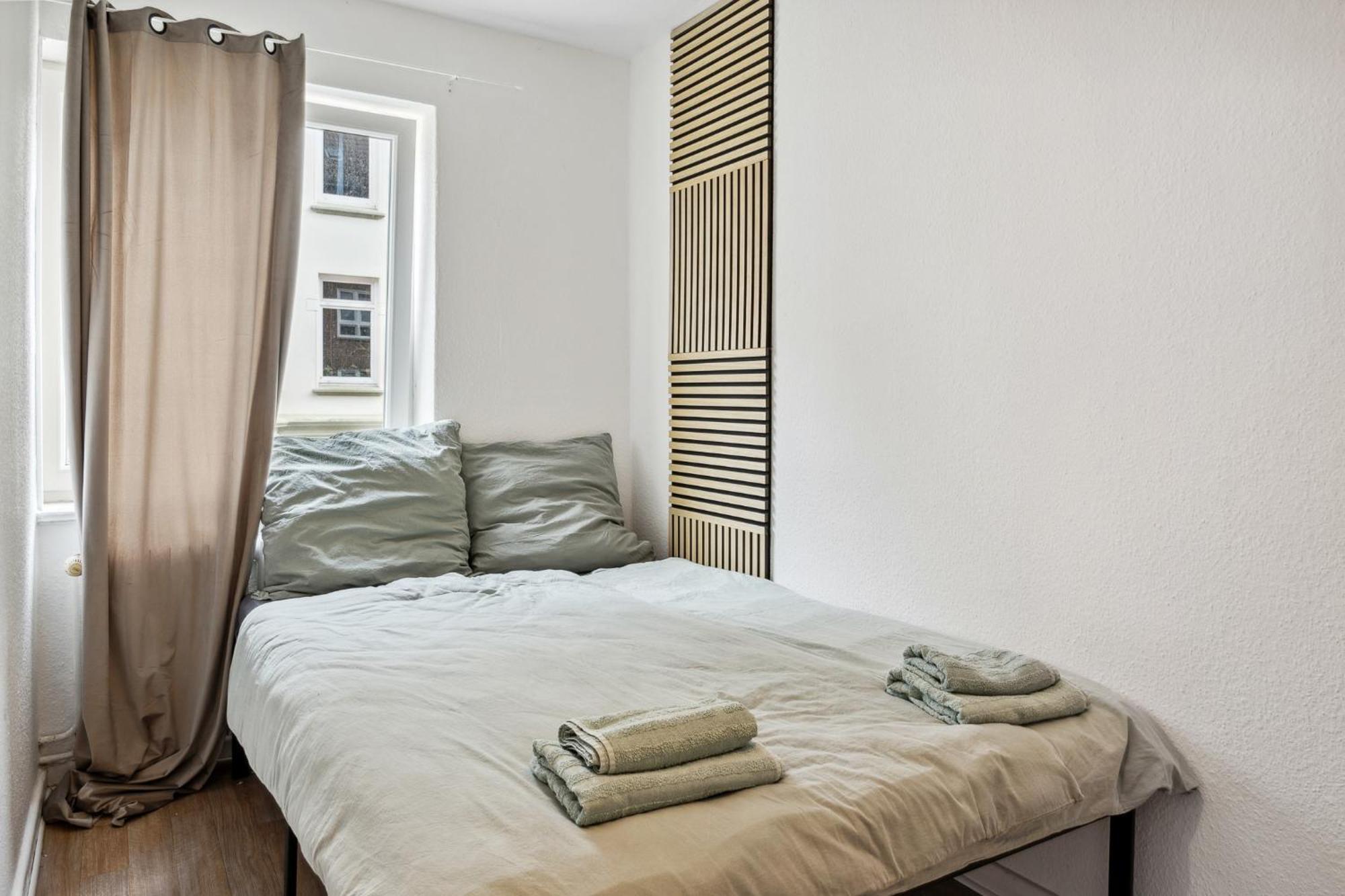Holtenauerstr 3,5 Zi 24h Check-in Apartment *