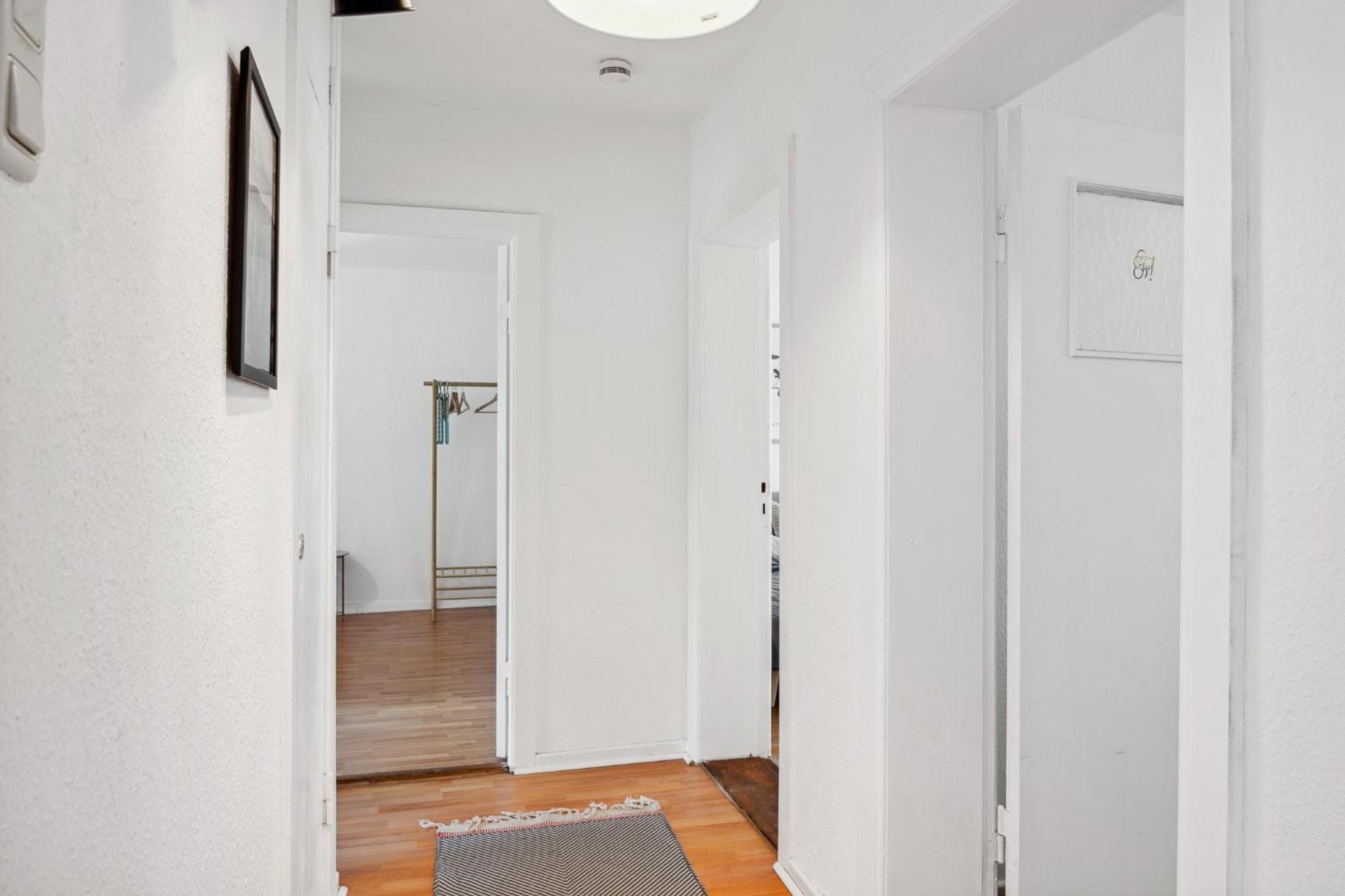 Holtenauerstr 3,5 Zi 24h Check-in Apartment
